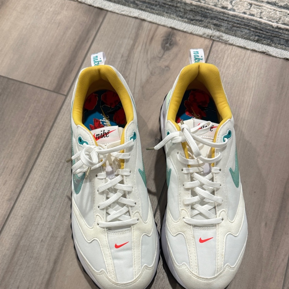 Nike White and Aqua Sneakers with Yellow Interior